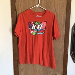 Very cool Nike tee shirt